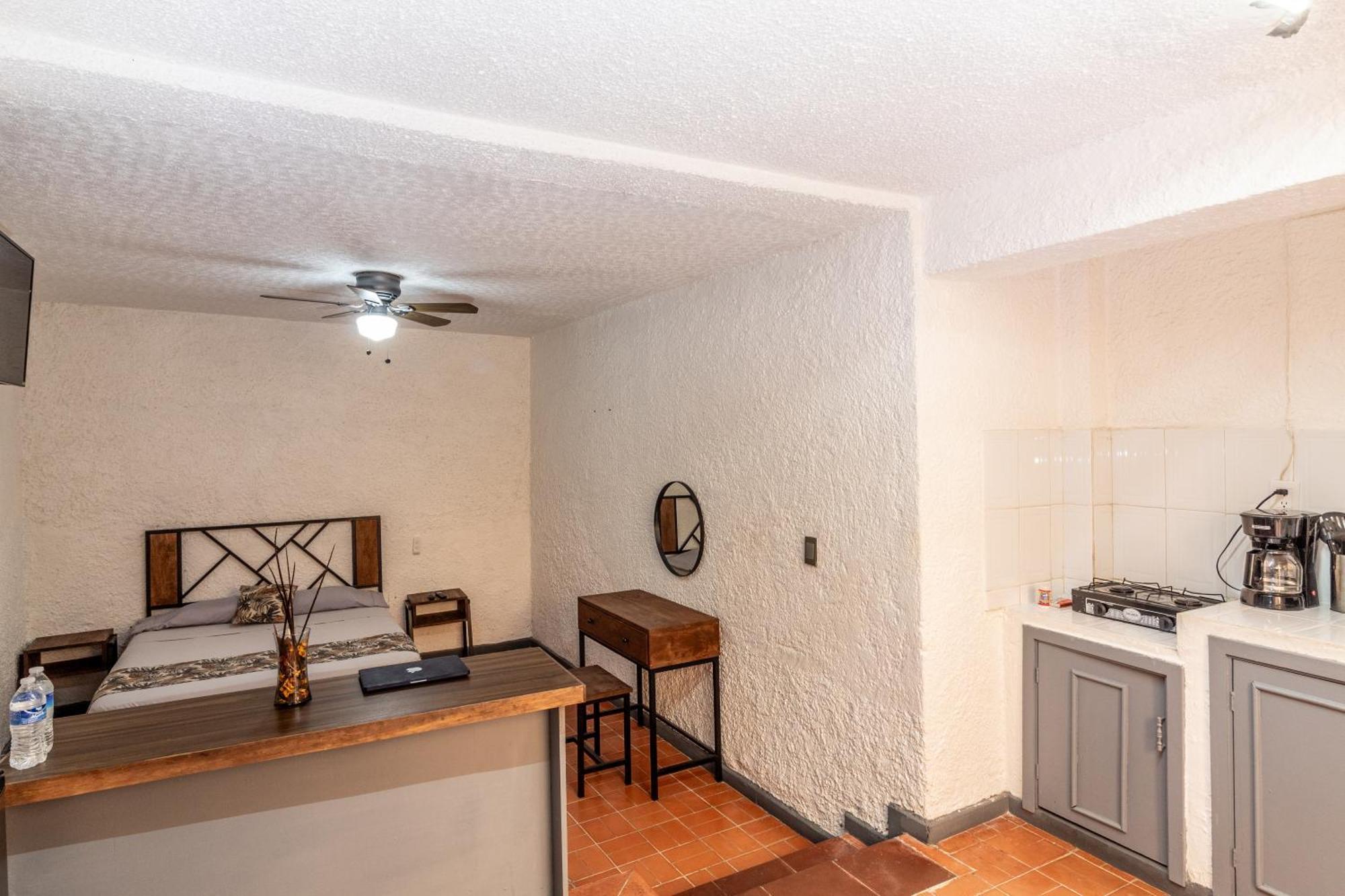Sencillo Y Acogedor Estudio En Chapalita 02 Guadalajara Ngoại thất bức ảnh