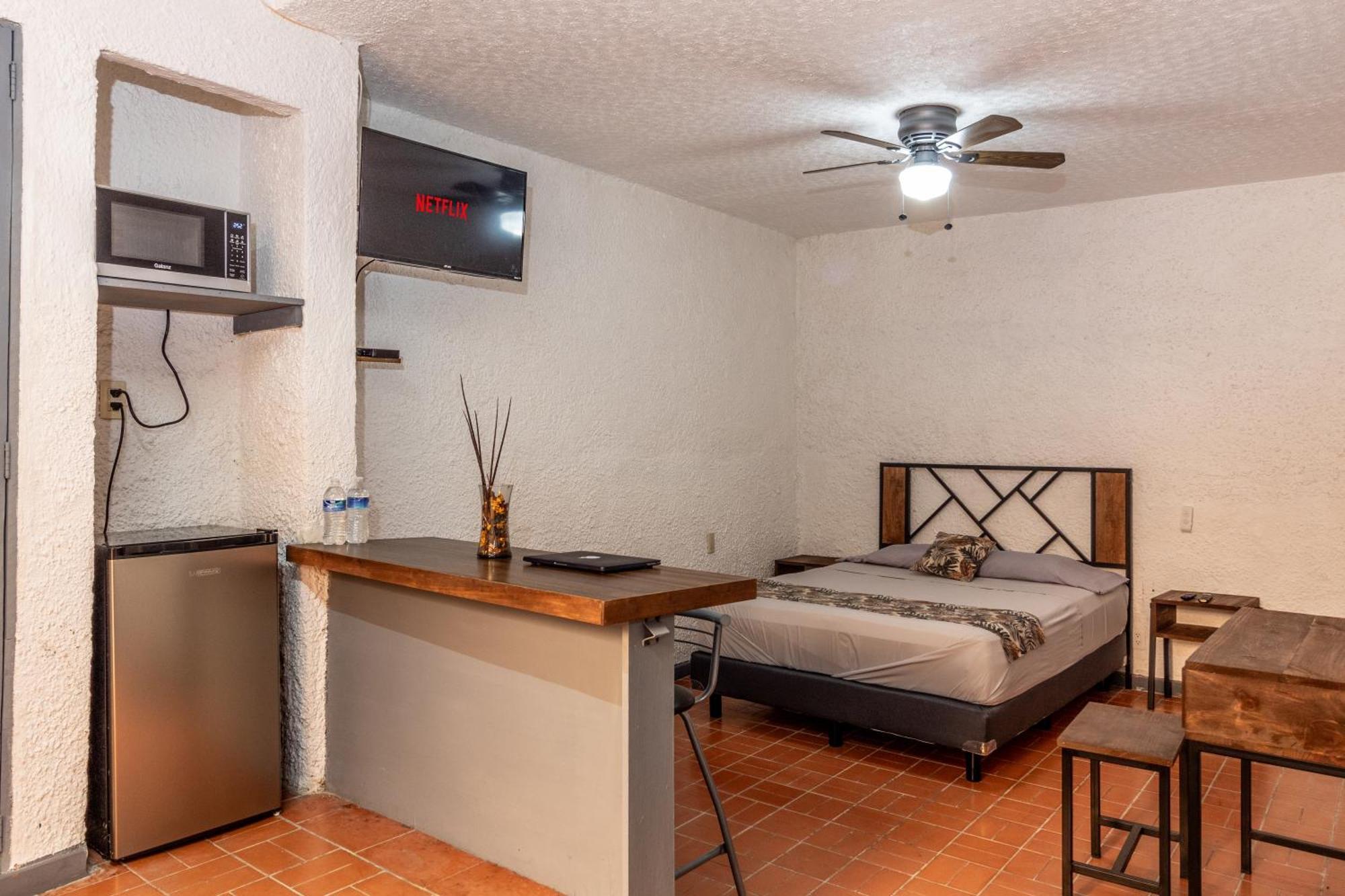 Sencillo Y Acogedor Estudio En Chapalita 02 Guadalajara Ngoại thất bức ảnh